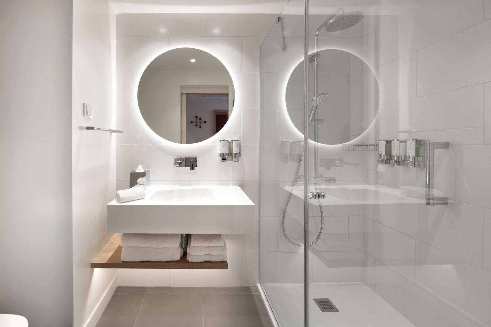 Hampton By Hilton Riga Airport Hotel Marupe Luaran gambar