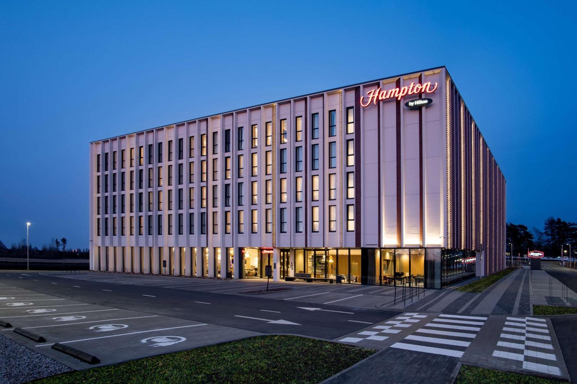 Hampton By Hilton Riga Airport Hotel Marupe Luaran gambar