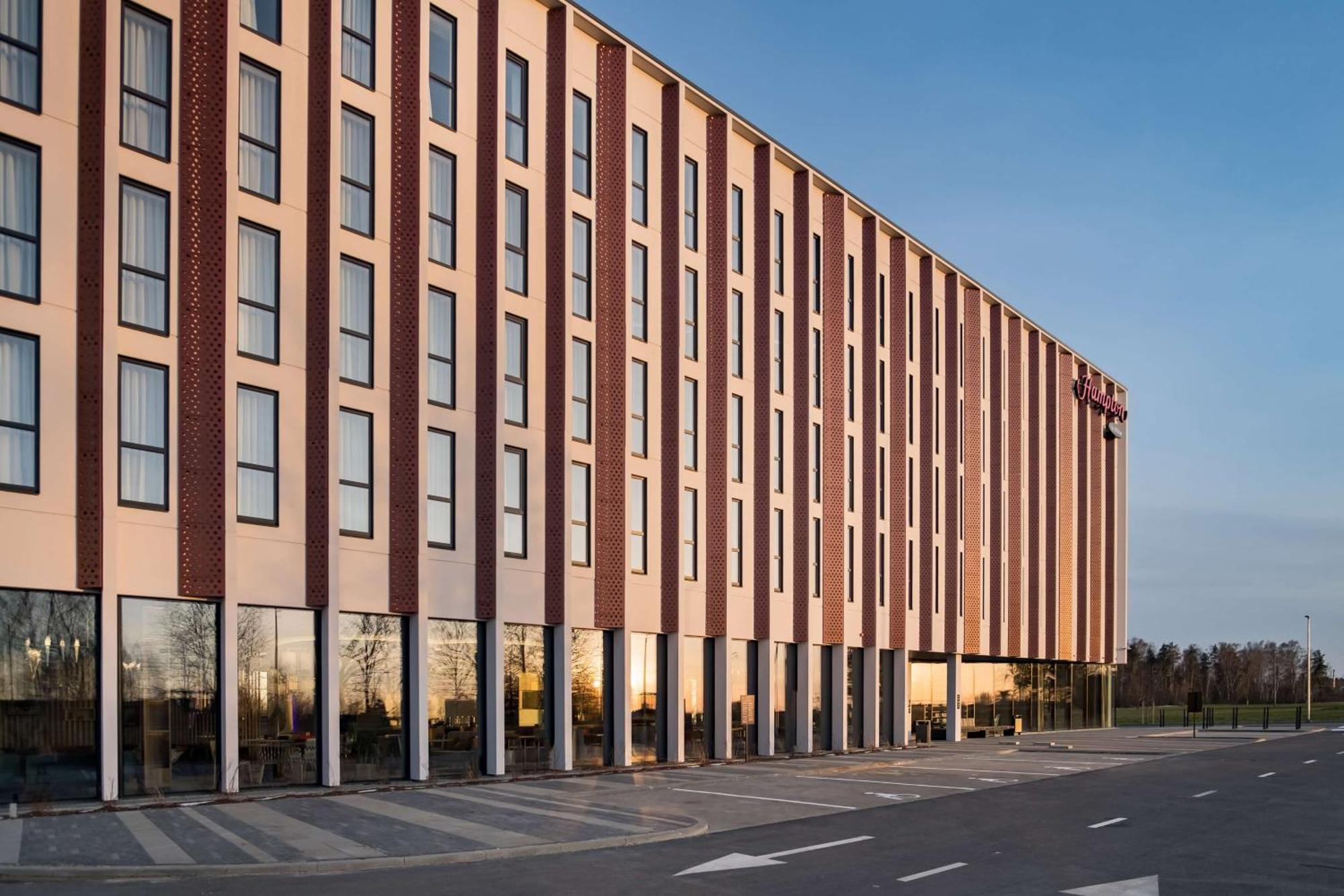 Hampton By Hilton Riga Airport Hotel Marupe Luaran gambar